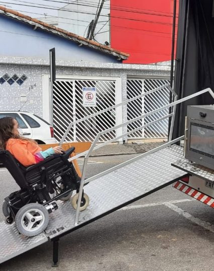 [:pt]FOTOETINERANTE_PHOTOTRUCK_ARUJA-2[:]